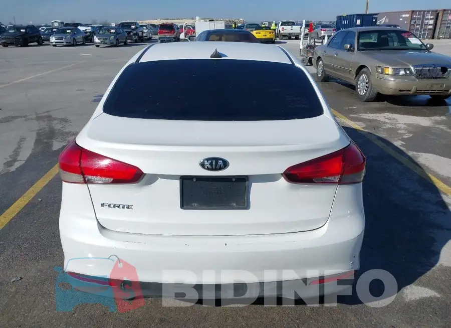 3KPFL4A76HE011544 Photo# 16