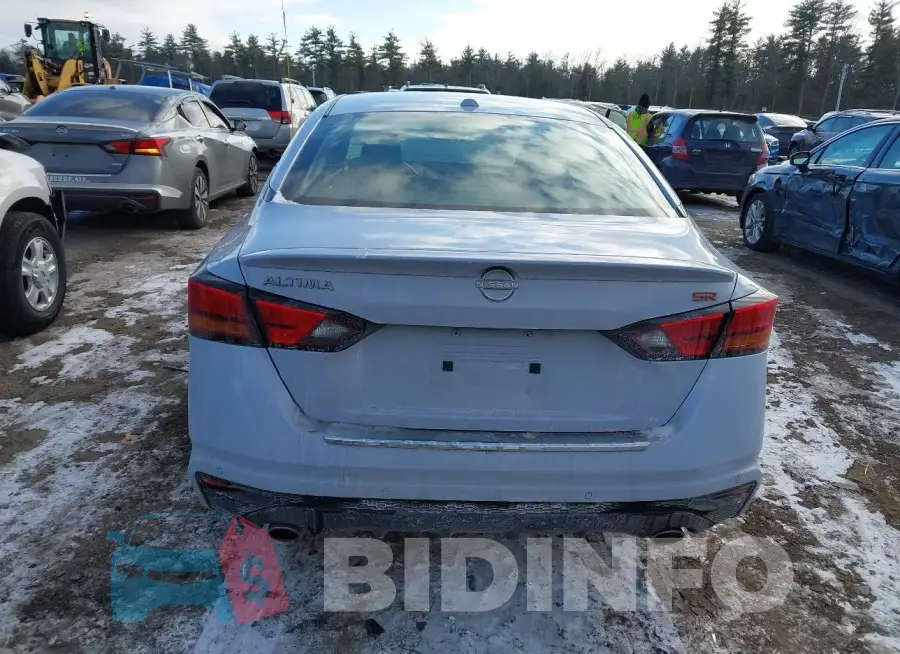 1N4BL4CV9PN391635 Photo# 16