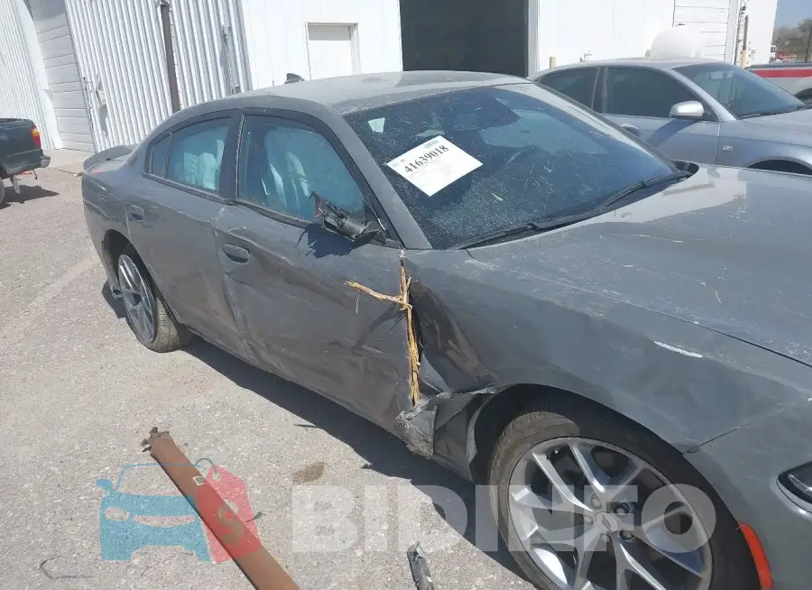 2C3CDXHG3PH591639 Photo# 5