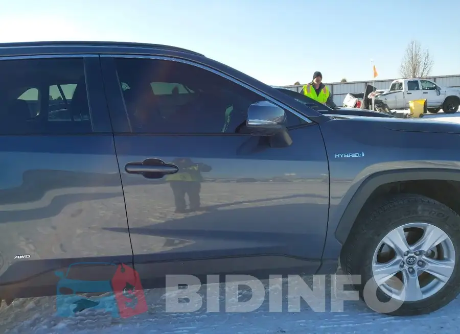 2T3RWRFV2LW079183 Photo# 13