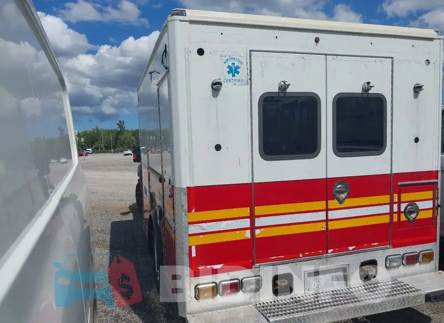 1FD0X4HT6FEC17352 Photo# 3