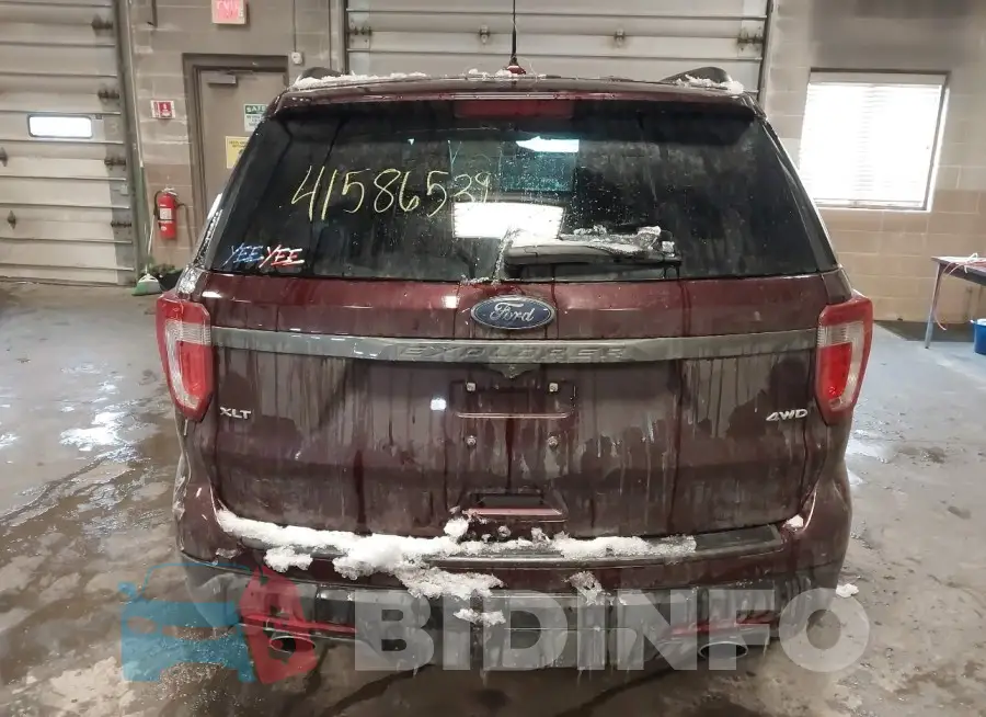1FM5K8D8XJGB28149 Photo# 16