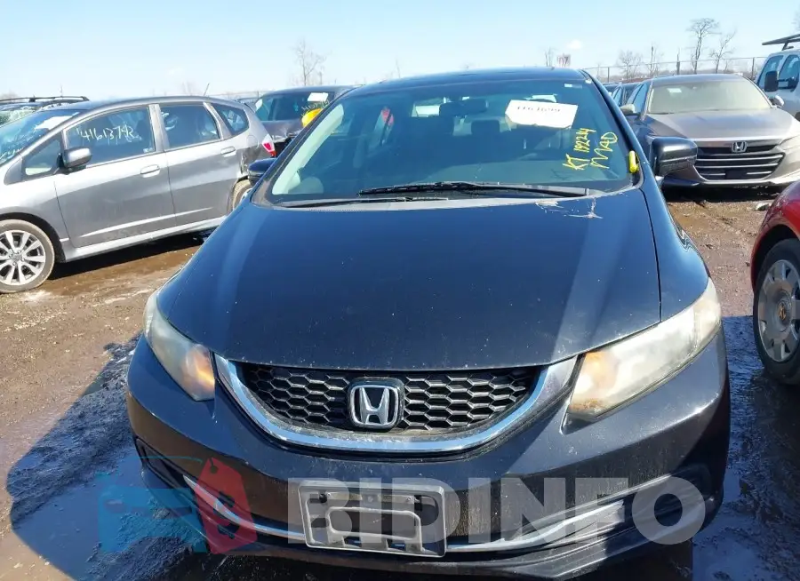 19XFB2F82FE024734 Photo# 6