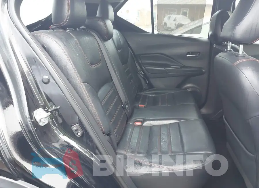 3N1CP5CU4KL550153 Photo# 8