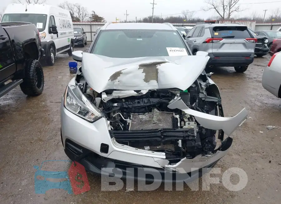 3N1CP5CU2JL522771 Photo# 13