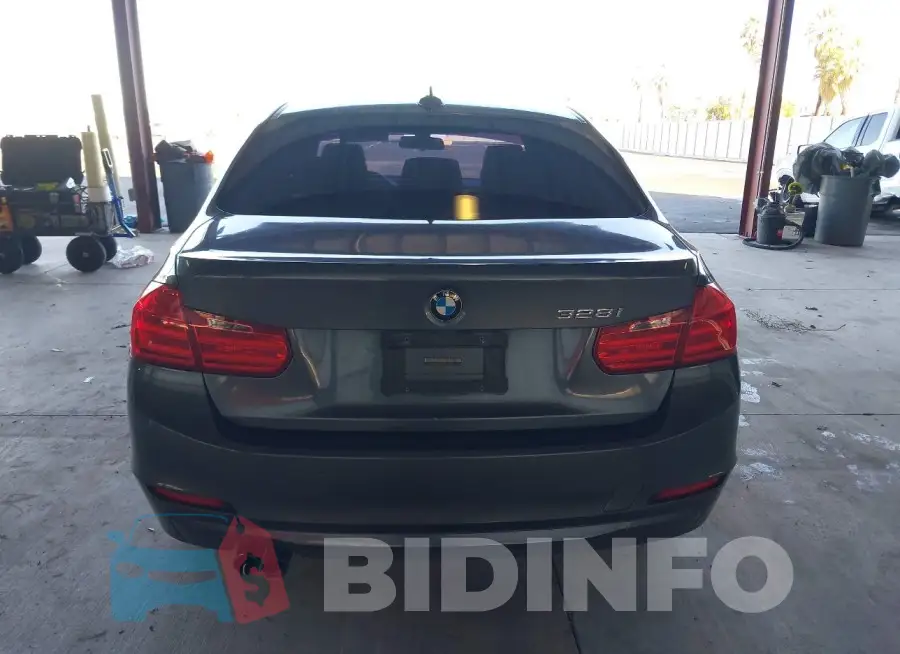 WBA3A5G5XFNS82763 Photo# 16