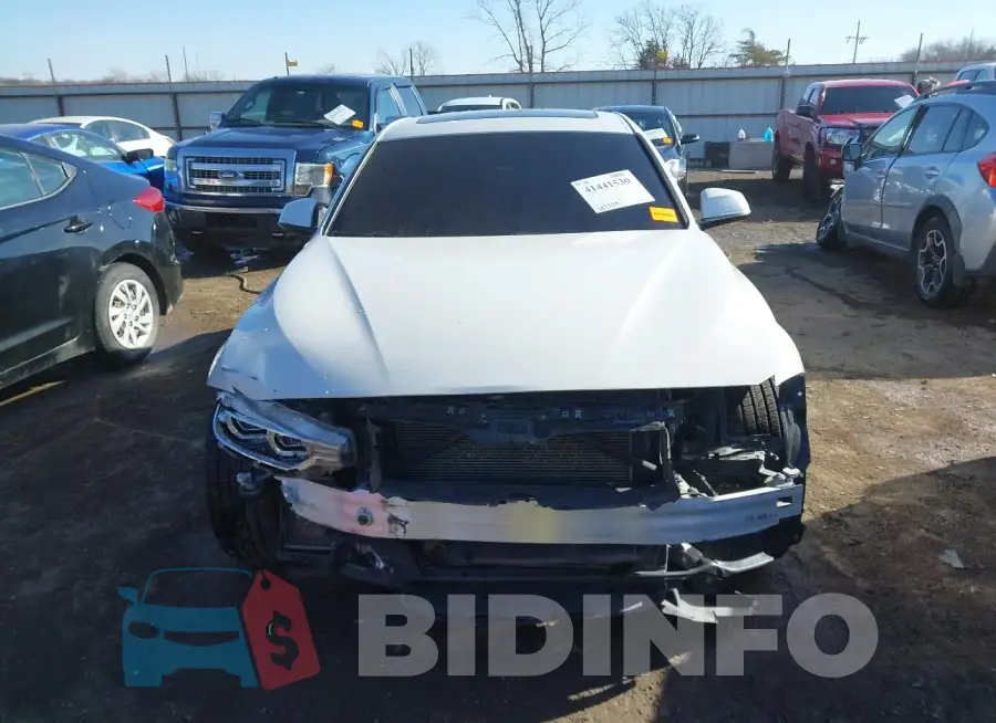 WBA8E3G54GNT77710 Photo# 12
