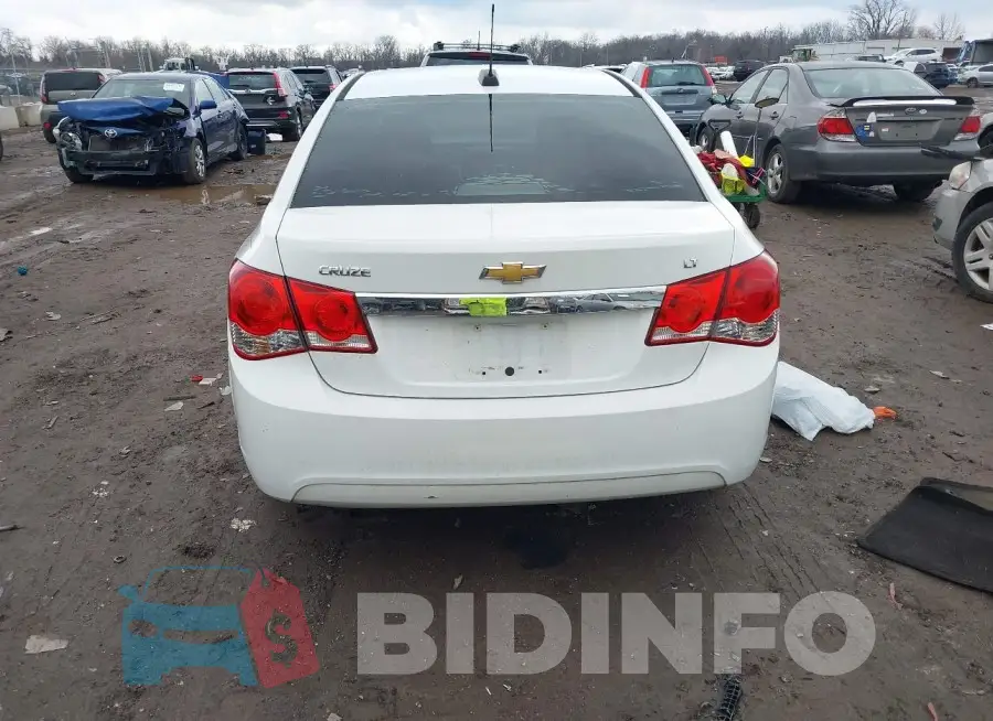 1G1PC5SB8F7263539 Photo# 16