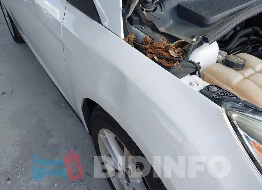 1FADP3F2XJL212708 Photo# 12