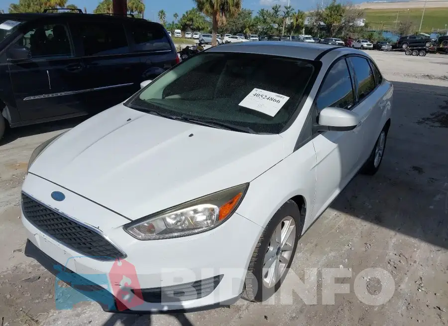 1FADP3F2XJL212708 Photo# 2
