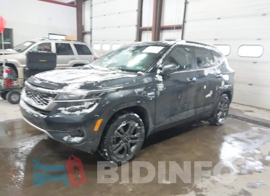 KNDEUCAA6N7297017 Photo# 2