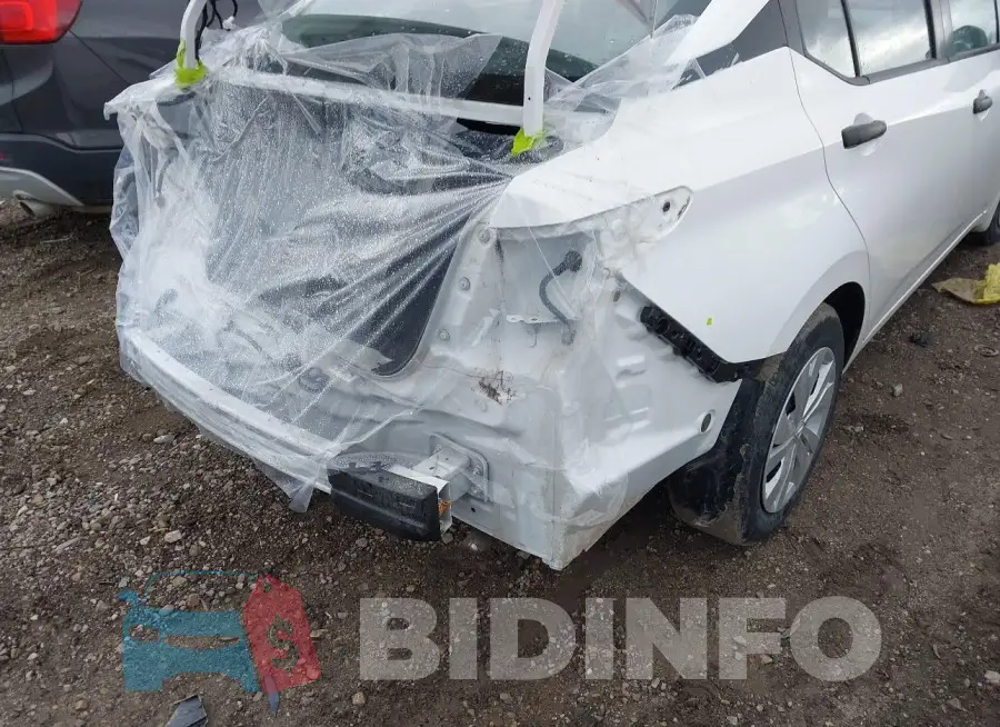 3N1CN8DV6ML856465 Photo# 4