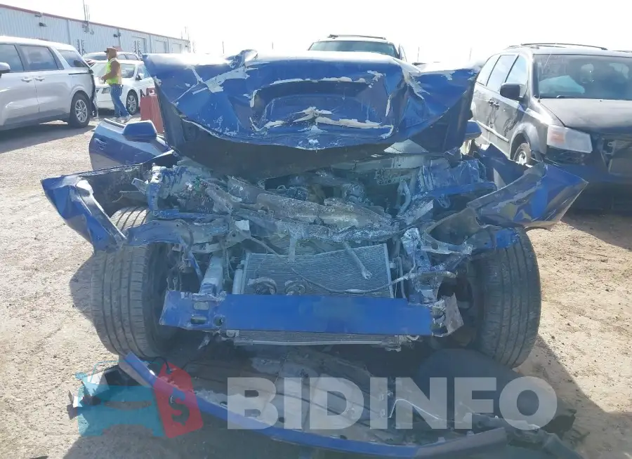 1G1FB1RS7P0160197 Photo# 12