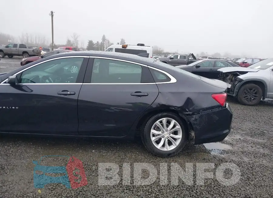 1G1ZD5ST3PF146084 Photo# 6