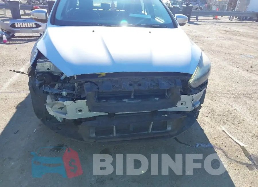 1FADP3F24FL360506 Photo# 6