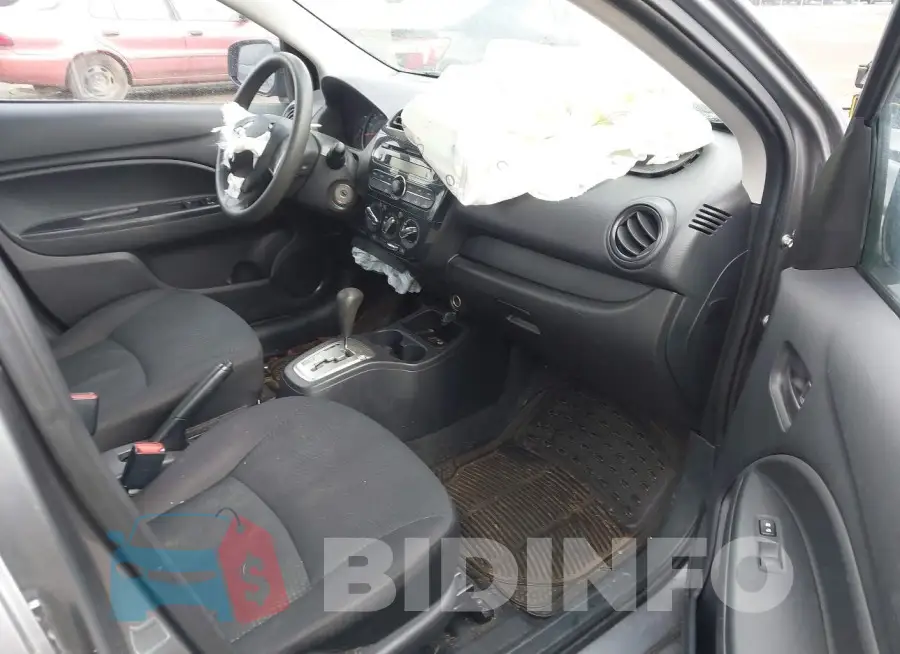 ML32F3FJ5HHF14440 Photo# 5
