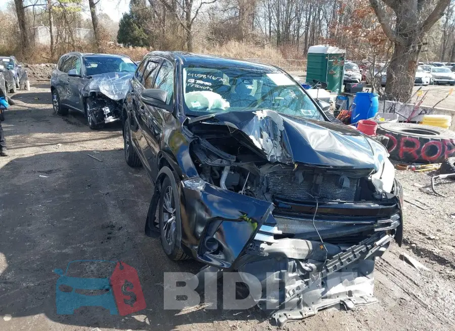 5TDBZRFH6HS374427 Photo# 1