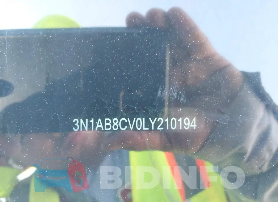 3N1AB8CV0LY210194 Photo# 20