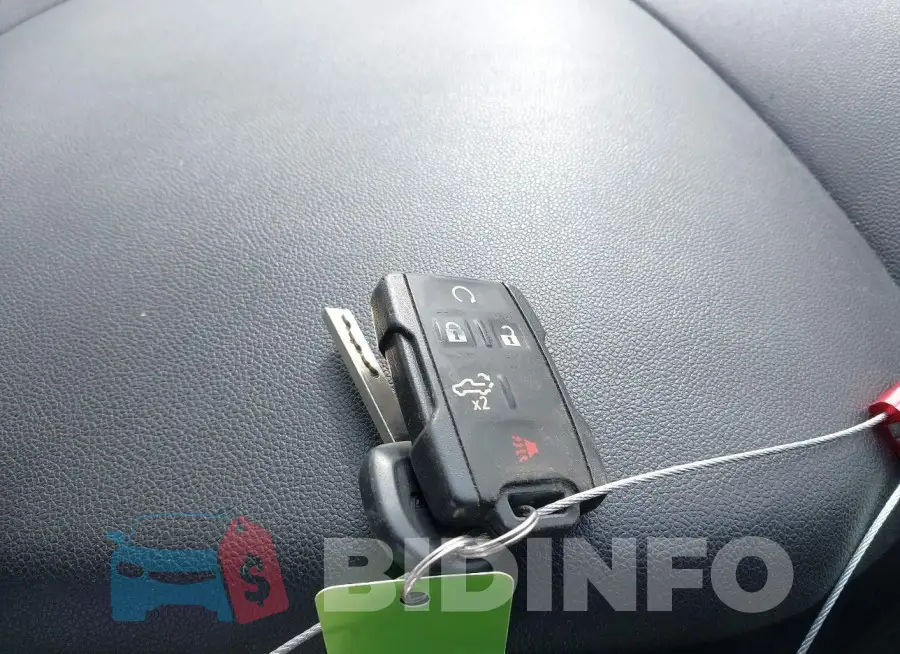 1GCRYBEF8MZ113267 Photo# 11