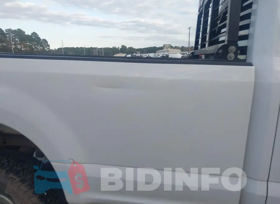 1FT7W2BT8JEB42178 Photo# 17