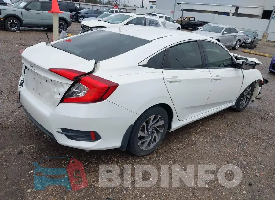 19XFC2F74HE047343 Photo# 4
