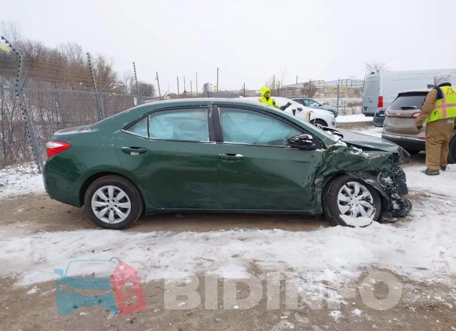 2T1BURHE2FC474614 Photo# 13