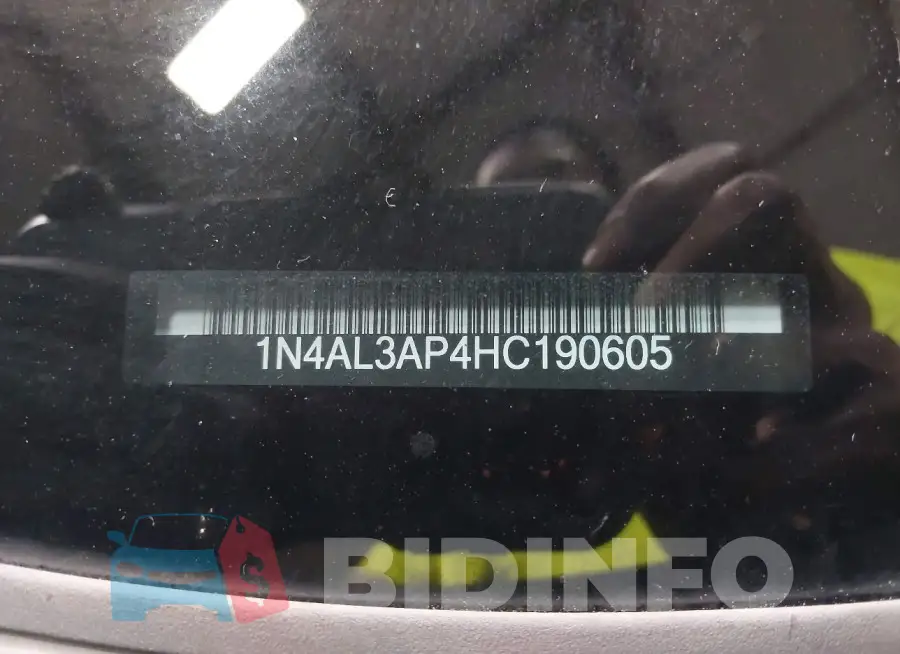 1N4AL3AP4HC190605 Photo# 18