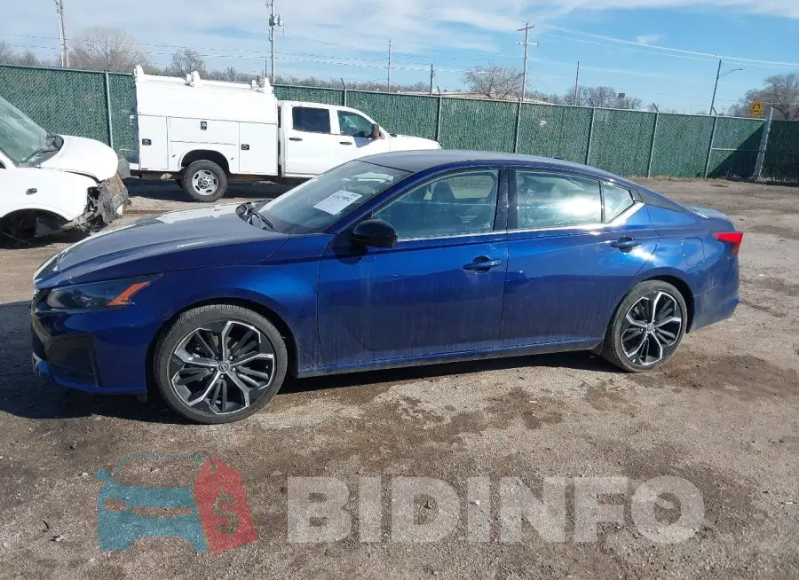 1N4BL4CV9PN382742 Photo# 14