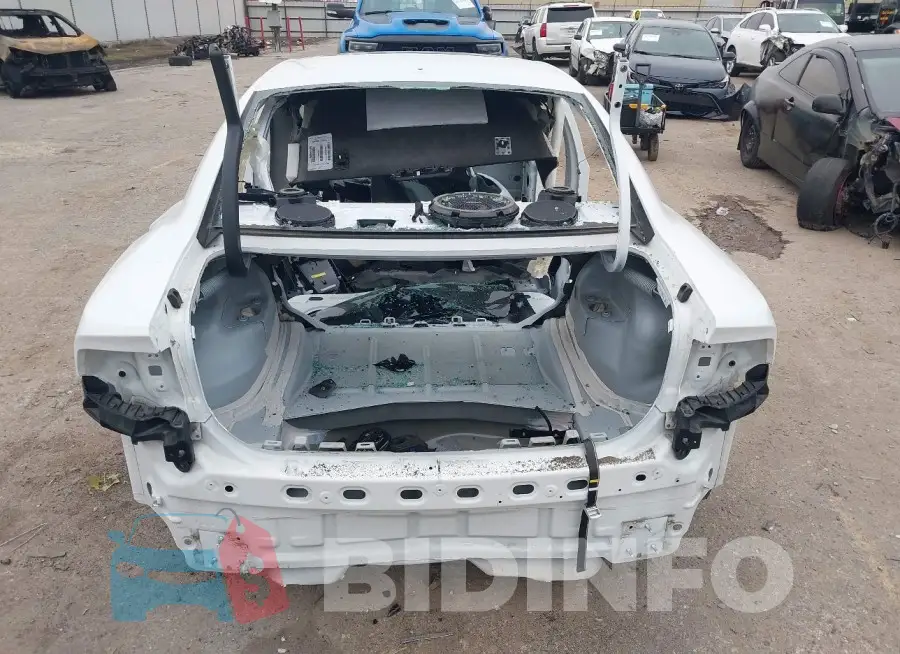 2C3CDXGJ2MH561623 Photo# 16