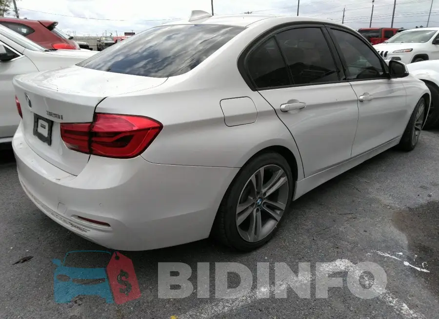 WBA8E9G5XGNU28016 Photo# 4