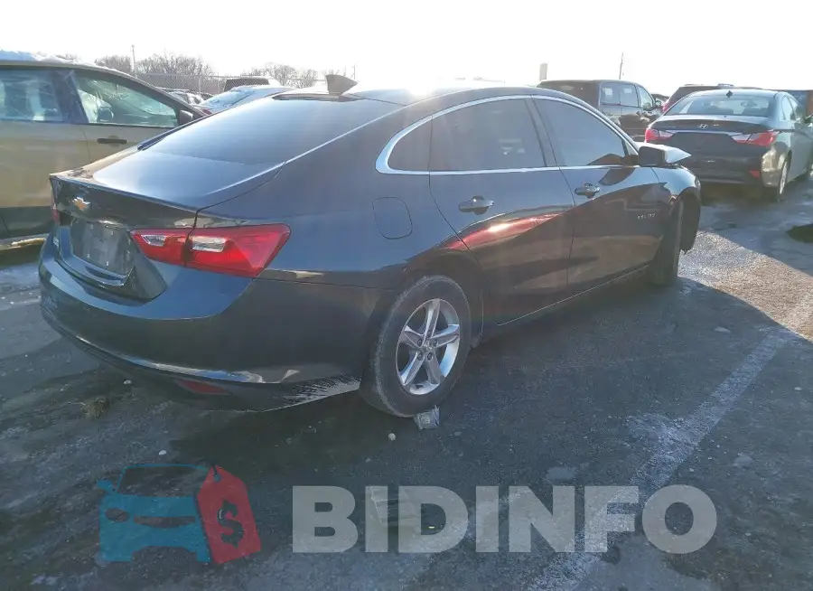 1G1ZB5ST1KF193404 Photo# 4