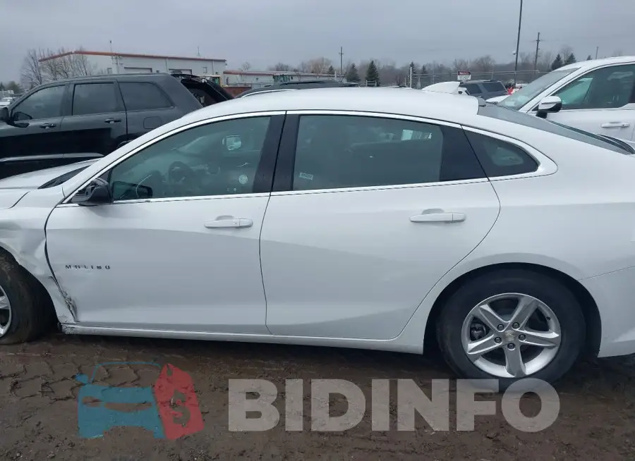 1G1ZD5ST1RF130680 Photo# 15