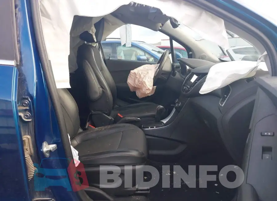 3GNCJPSB3KL167581 Photo# 5