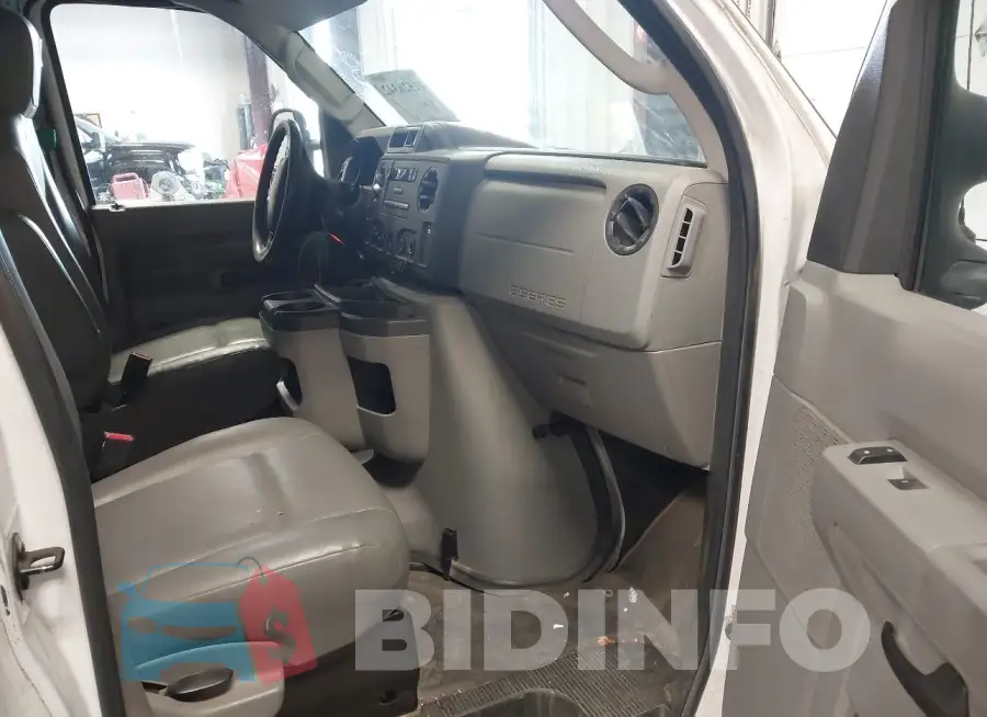 1FDWE3F69HDC71664 Photo# 6