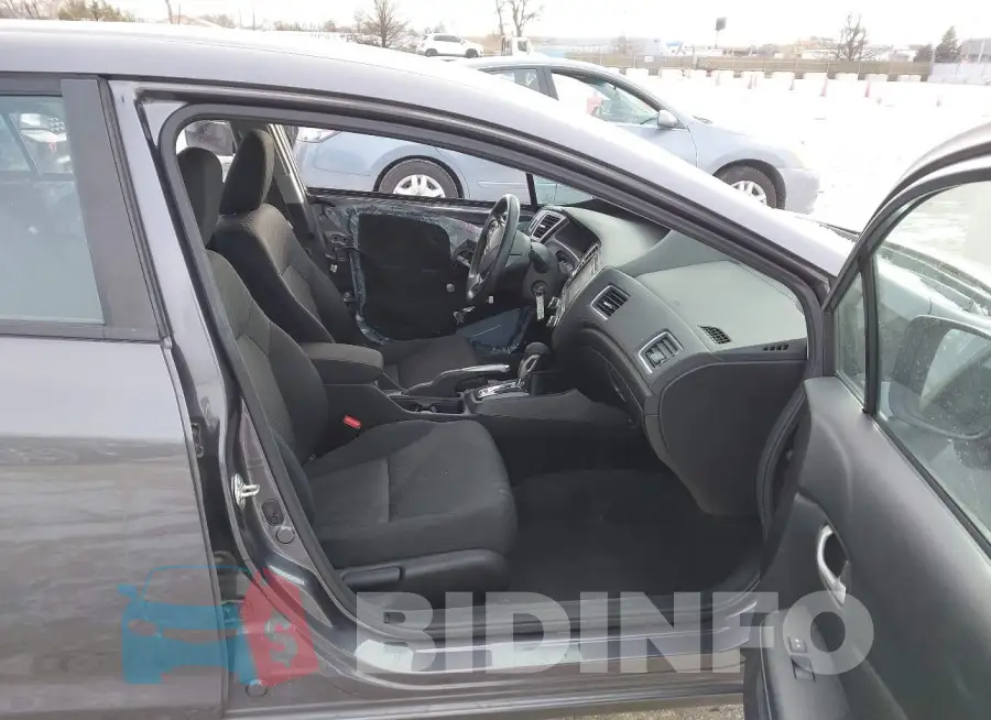 19XFB2F77FE056764 Photo# 5