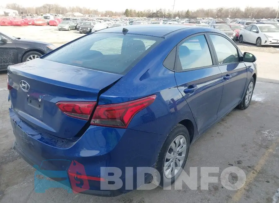 3KPC24A63NE174239 Photo# 4
