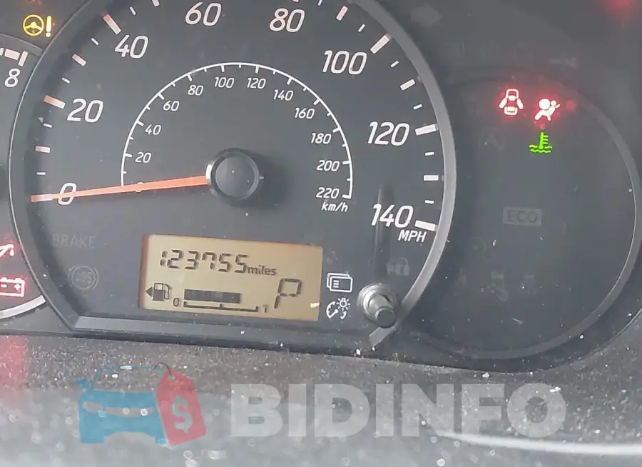 ML32F3FJ8HHF06607 Photo# 7