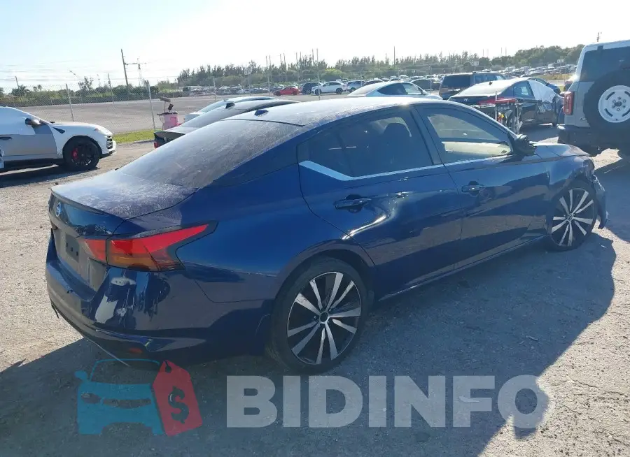 1N4BL4CV6LC169401 Photo# 4