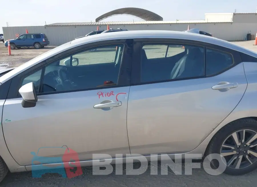3N1CN8EV3PL850612 Photo# 14