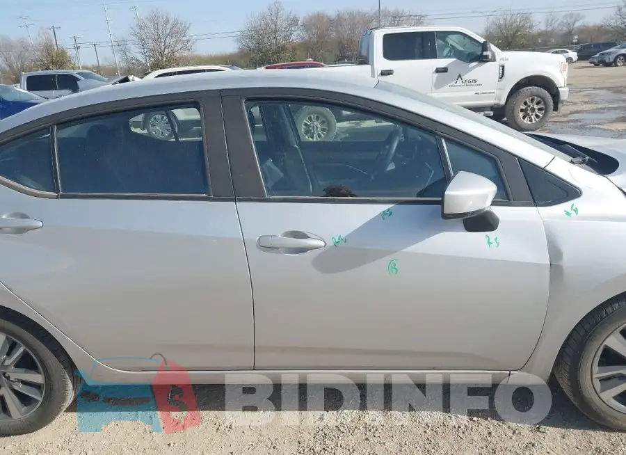 3N1CN8EV3PL850612 Photo# 13