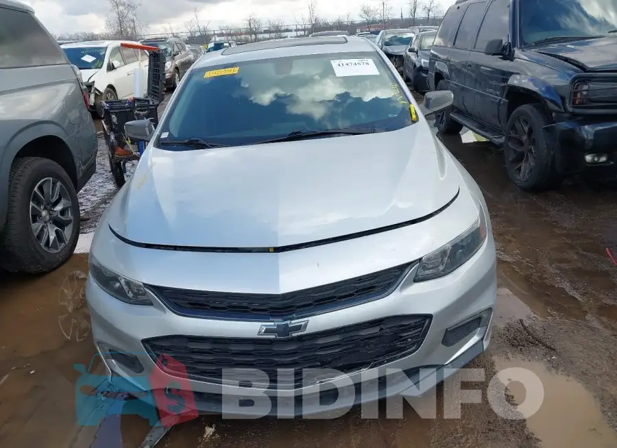 1G1ZD5ST3JF145346 Photo# 12