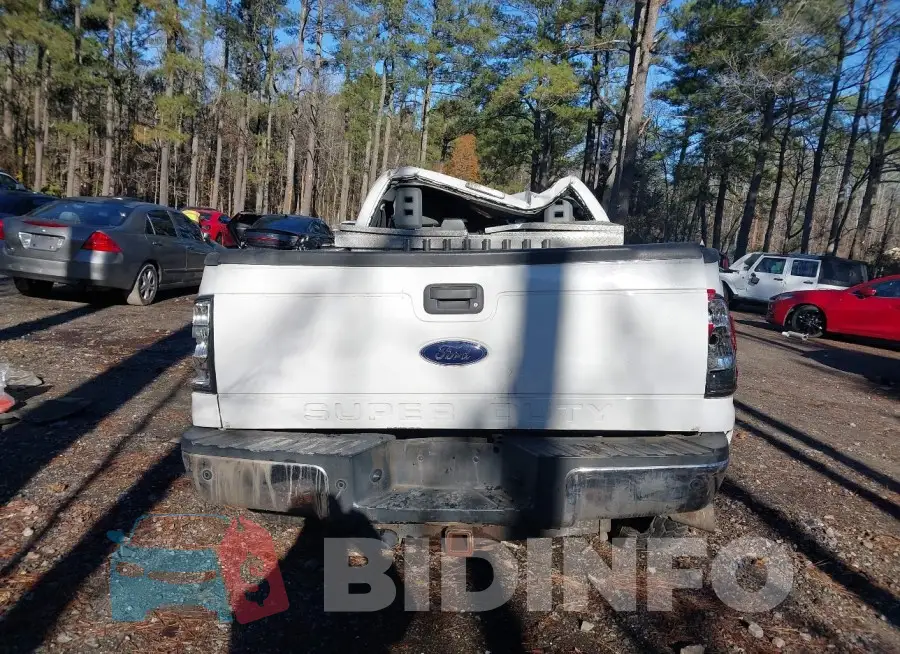 1FT7X2BT2FED37097 Photo# 17