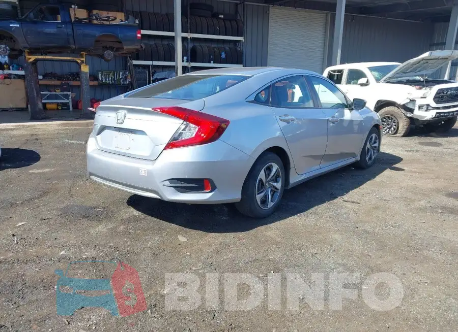 19XFC2F65KE044871 Photo# 4