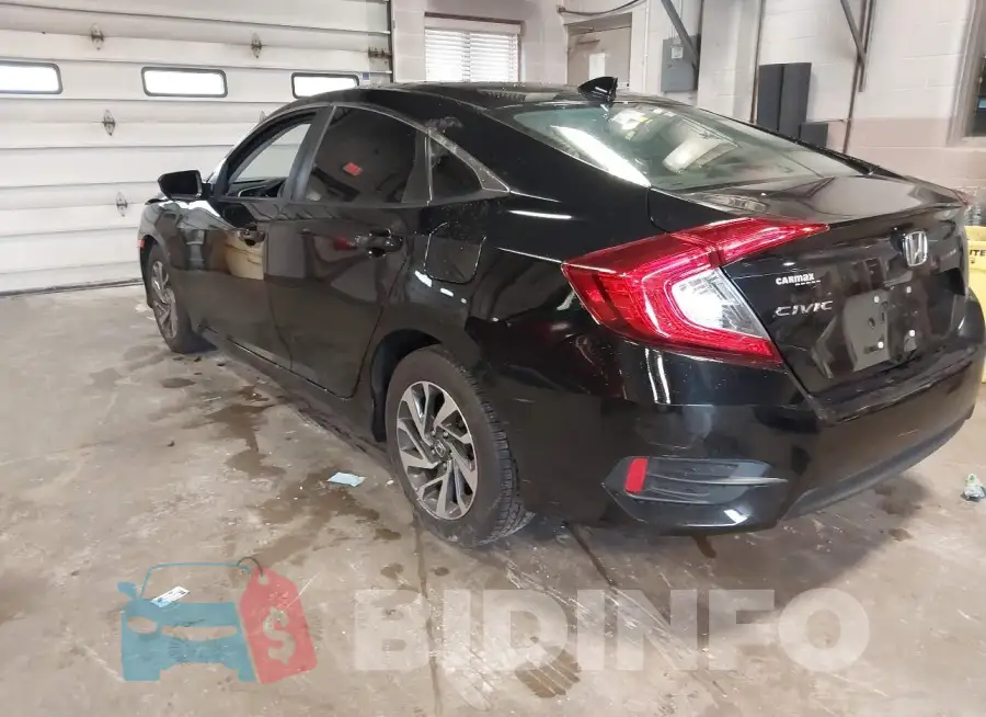 19XFC2F74HE070198 Photo# 3