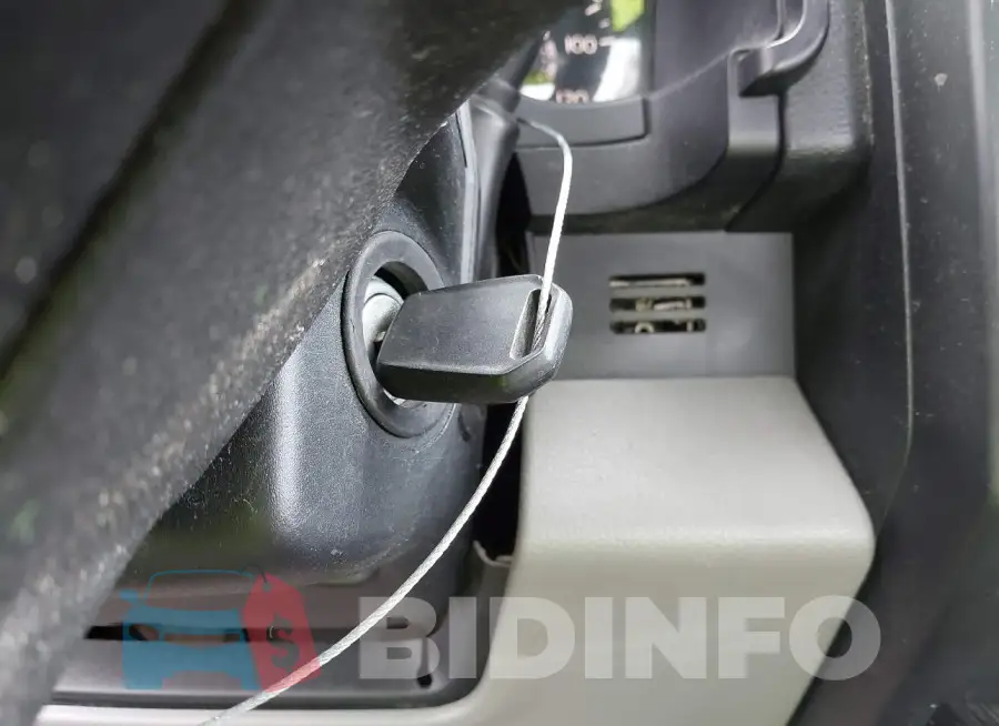 1FTMF1C87HKD44271 Photo# 11