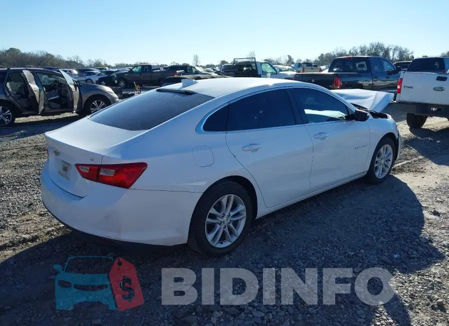 1G1ZD5ST2JF222787 Photo# 4