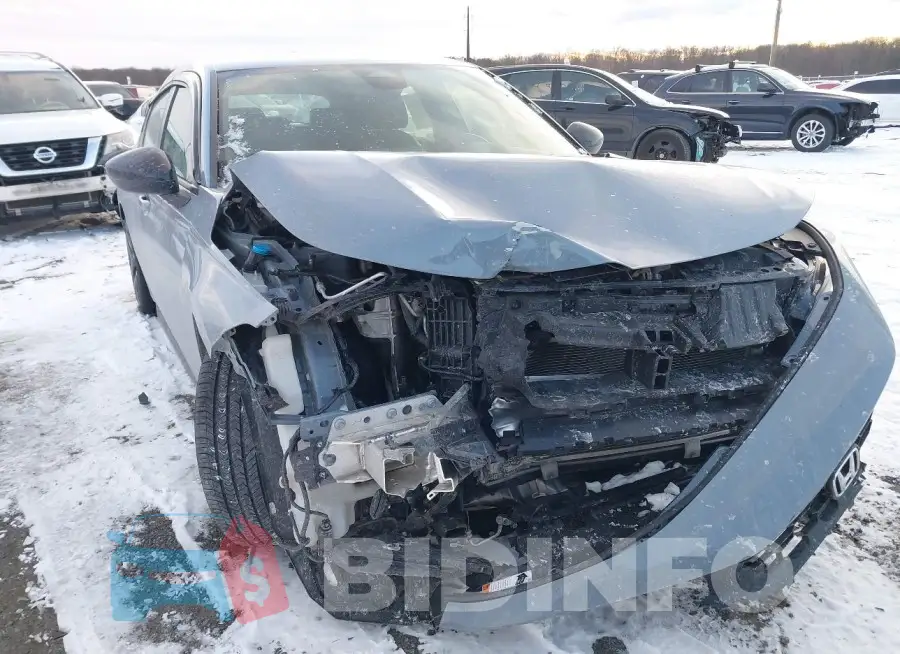 19XFL2H89PE007781 Photo# 6