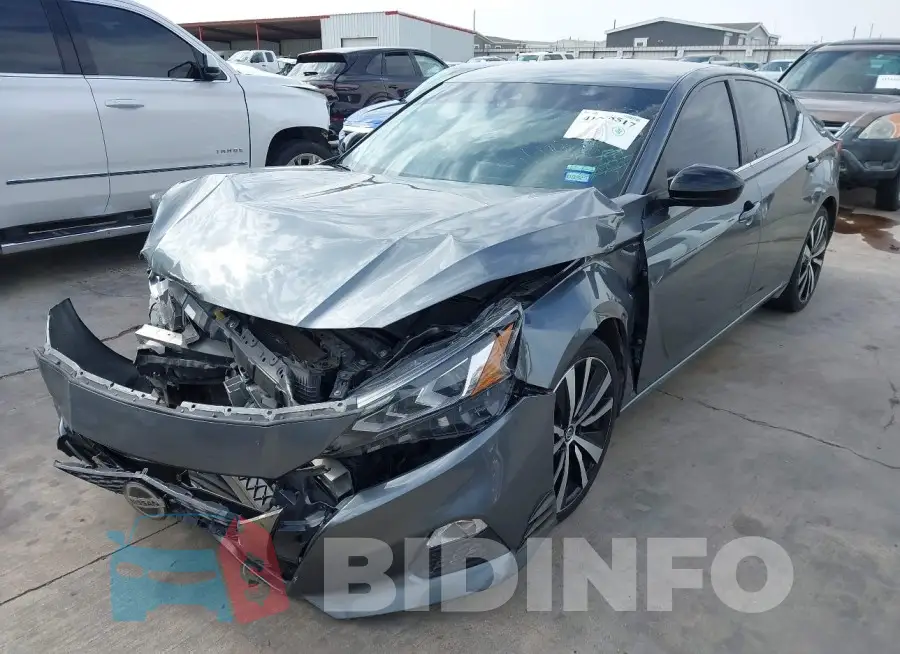 1N4BL4CV5MN304020 Photo# 2