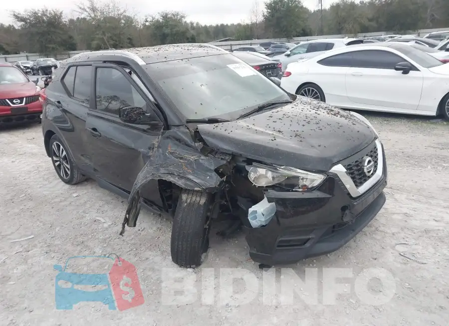 3N1CP5CU3KL478152 Photo# 1