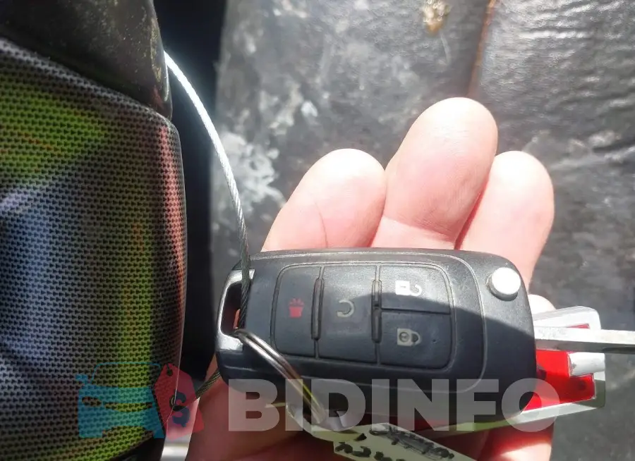 3GNCJRSB4GL165194 Photo# 11